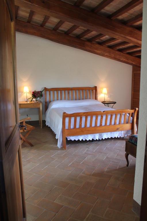 Agriturismo Poggio Della Rosa Amelia Δωμάτιο φωτογραφία